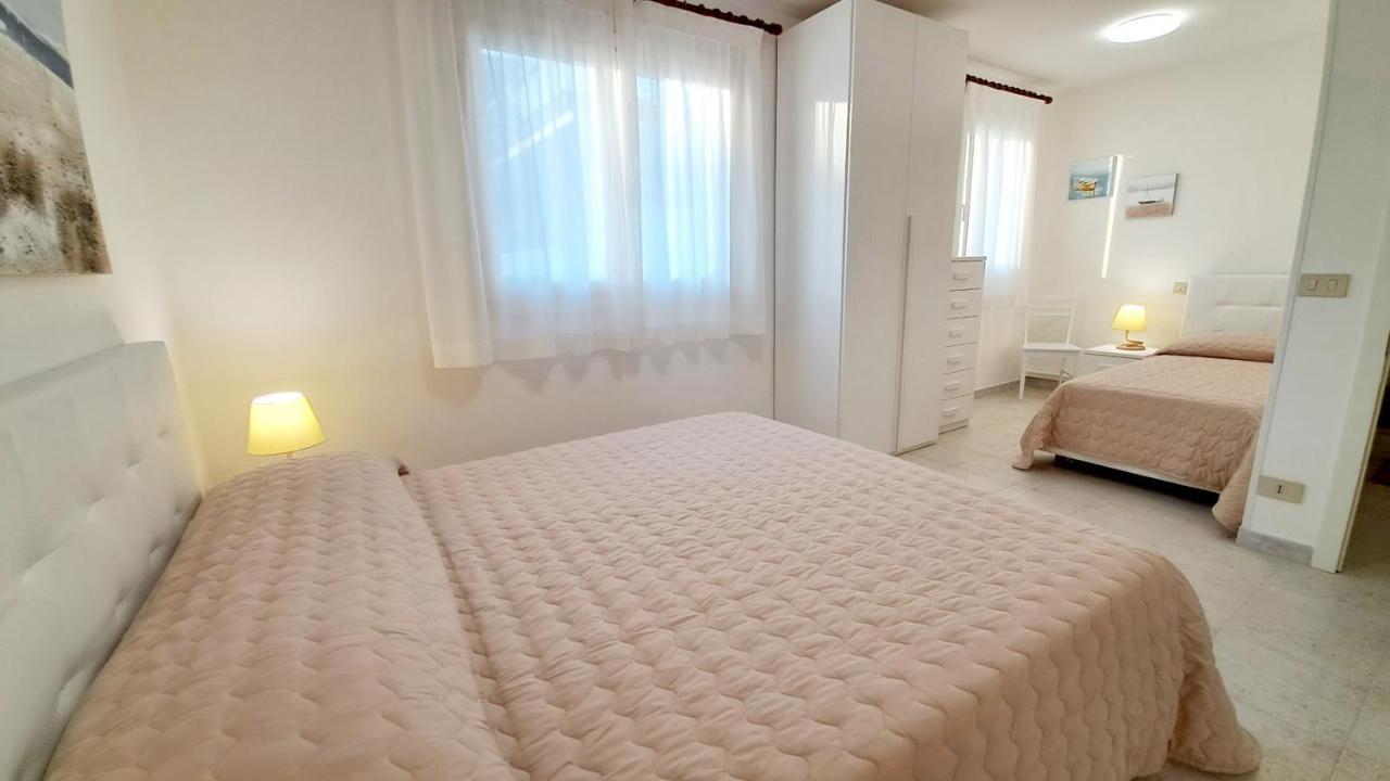Villa Barbara Fra I Pini Lignano Sabbiadoro Esterno foto